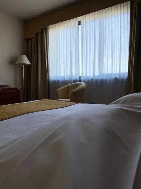 Phi Hotel Cavalieri Бра Экстерьер фото