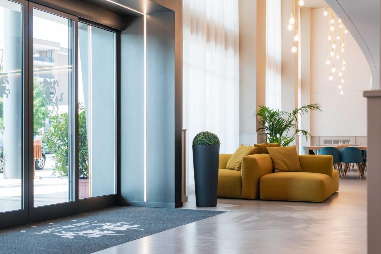 Phi Hotel Cavalieri Бра Экстерьер фото